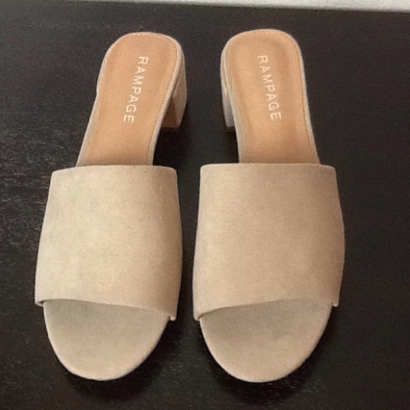 FINAL SALE Suede sandals NWOT - Picture 4 of 7